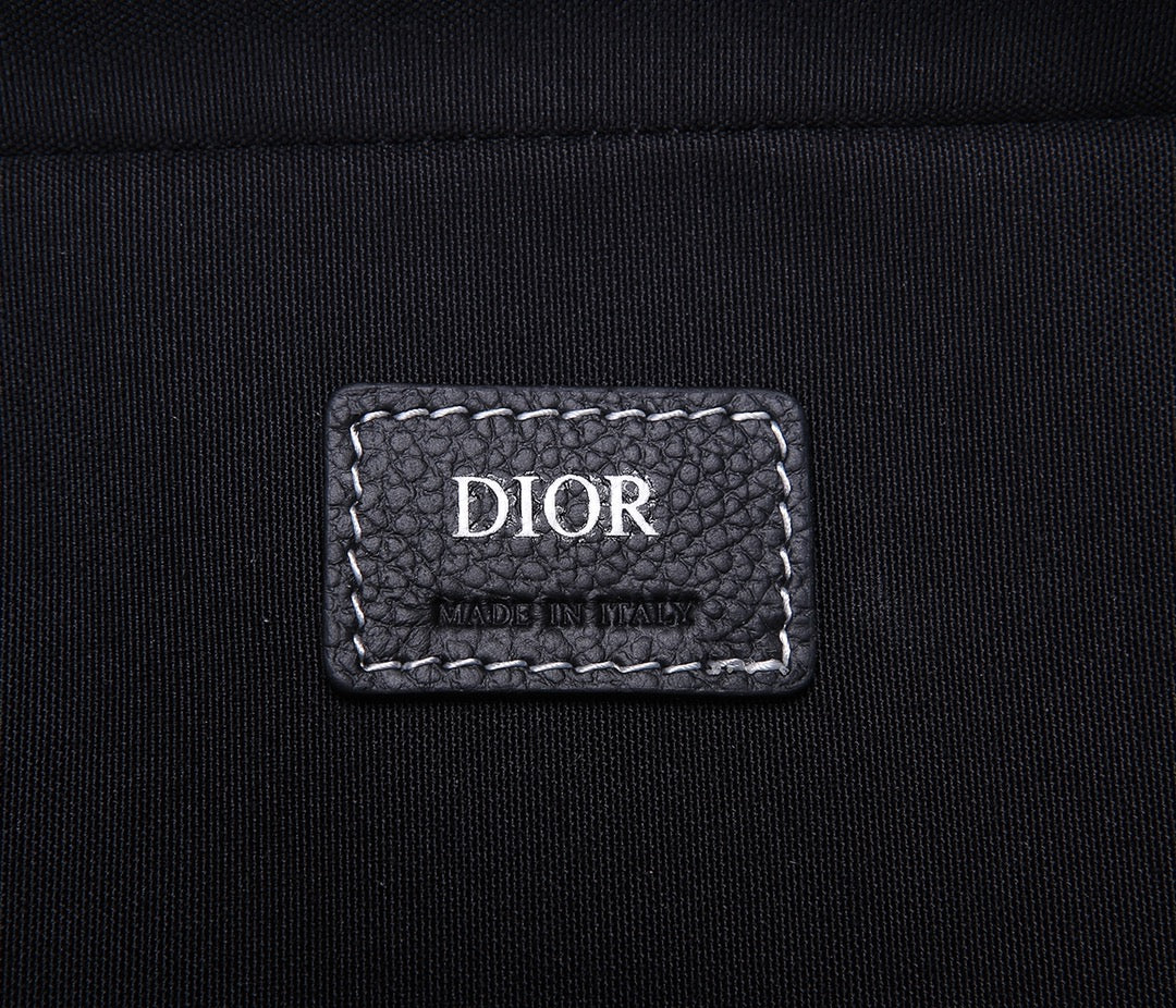 Safari Crossbody Bag